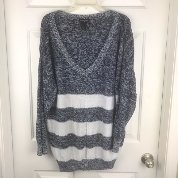Lane Bryant Sweaters - Lane Bryant Navy/White Stripe V-Neck Sweater